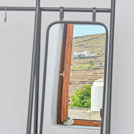 Tinos Traditional Patio House Arnados